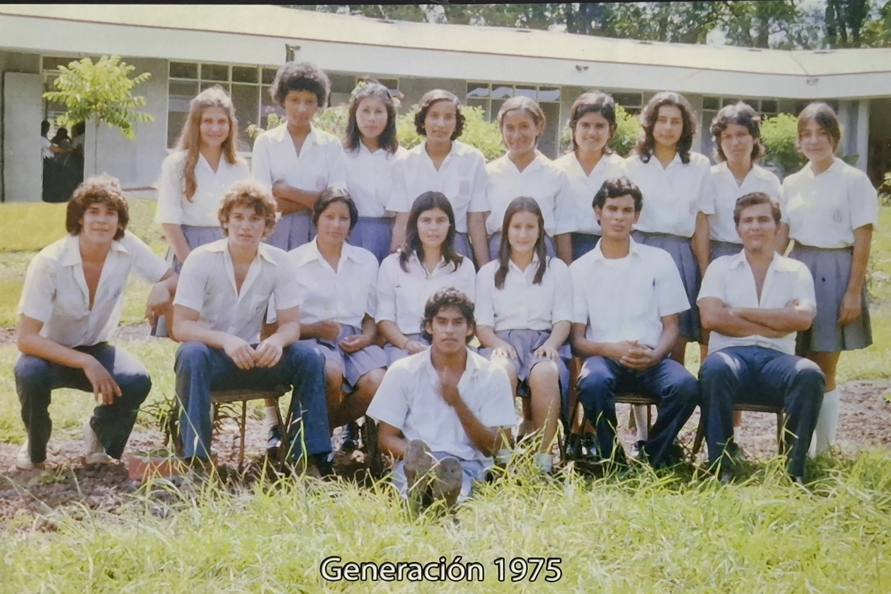 Generación 1975 Colegio Santa Ana